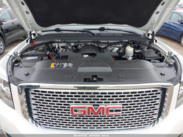 GMC Yukon Denali