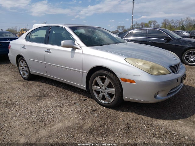 Salvage Lexus Es Image