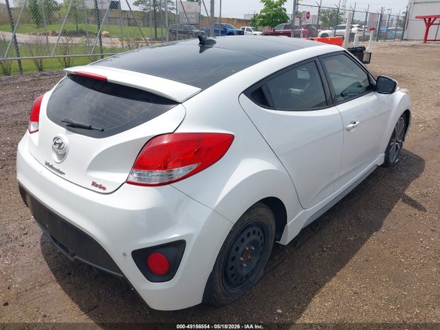 Hyundai VELOSTER Turbo