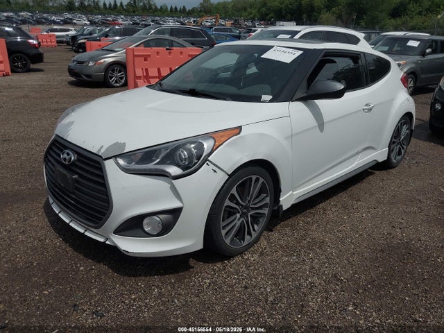 Hyundai VELOSTER Turbo