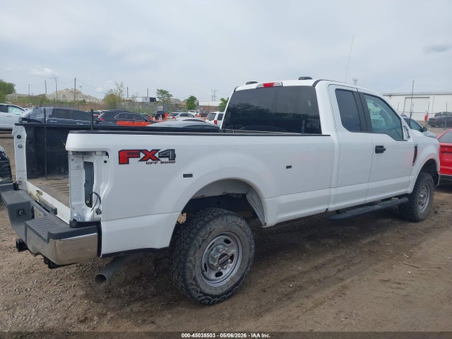 Ford F-250 Xl