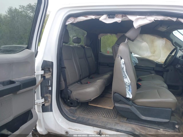 Ford F-250 Xl