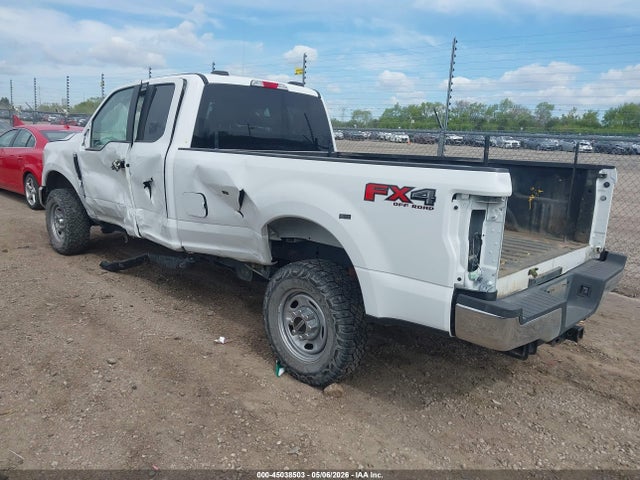 Ford F-250 Xl