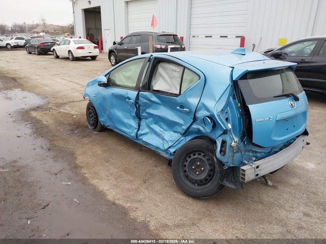 Toyota Prius c Two