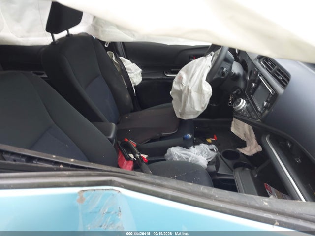 Toyota Prius c Two