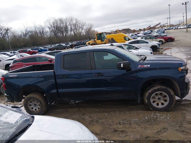 Chevrolet Silverado 1500 4wd  Short Bed Lt Trail Boss