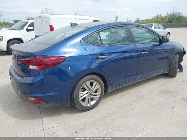 Hyundai ELANTRA Value Edition