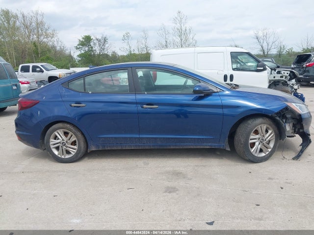 Hyundai ELANTRA Value Edition