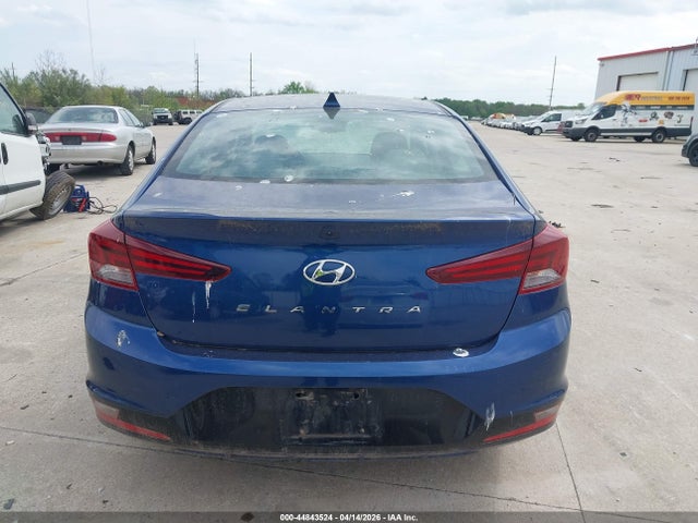 Hyundai ELANTRA Value Edition