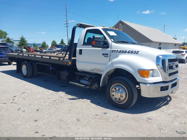 Salvage Ford F-650 Image