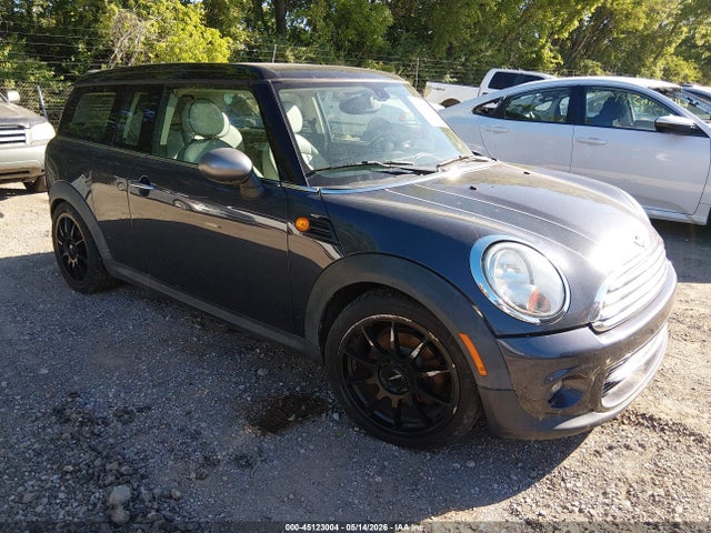 MINI Cooper Clubman