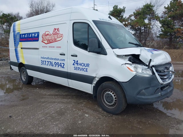 Freightliner Sprinter 3500 High Roof V6