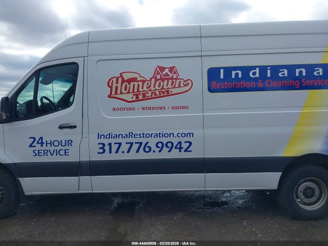 Freightliner Sprinter 3500 High Roof V6