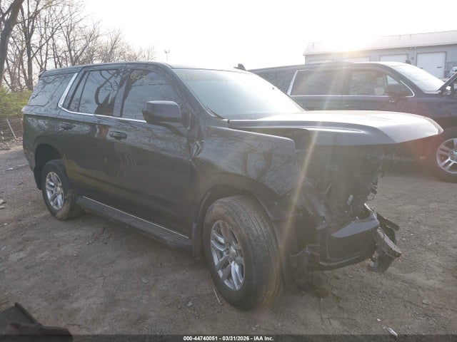 Salvage Chevrolet Tahoe Image