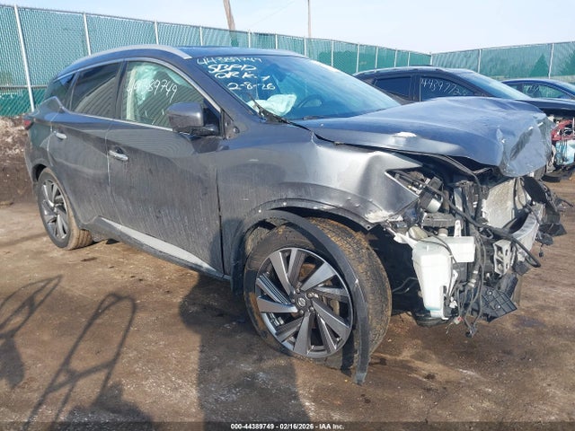 Salvage Nissan Murano Image