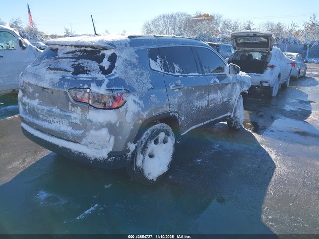 Jeep Compass Latitude 4x4