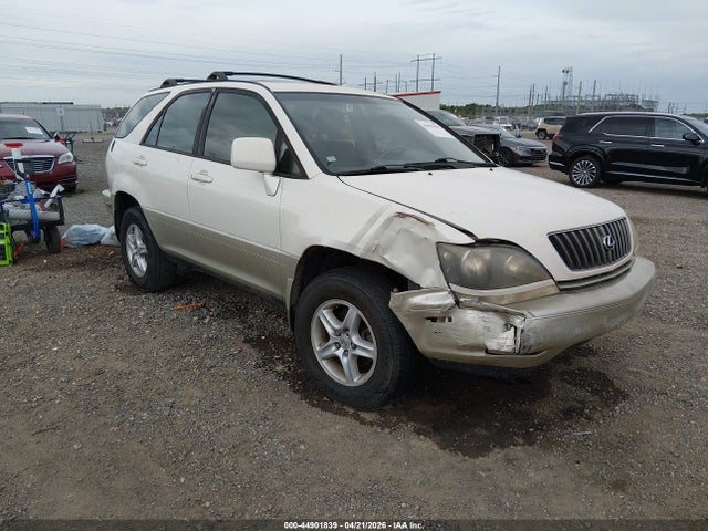 Salvage Lexus RX Image