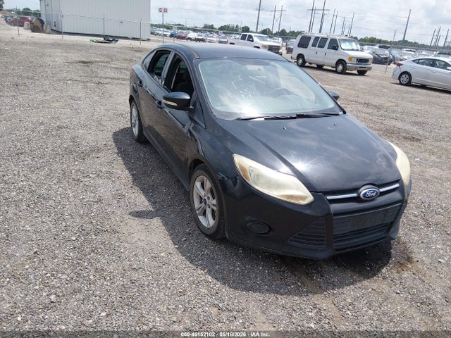 Salvage Ford Focus Image