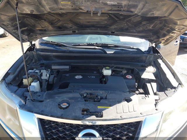 Nissan Pathfinder Platinum