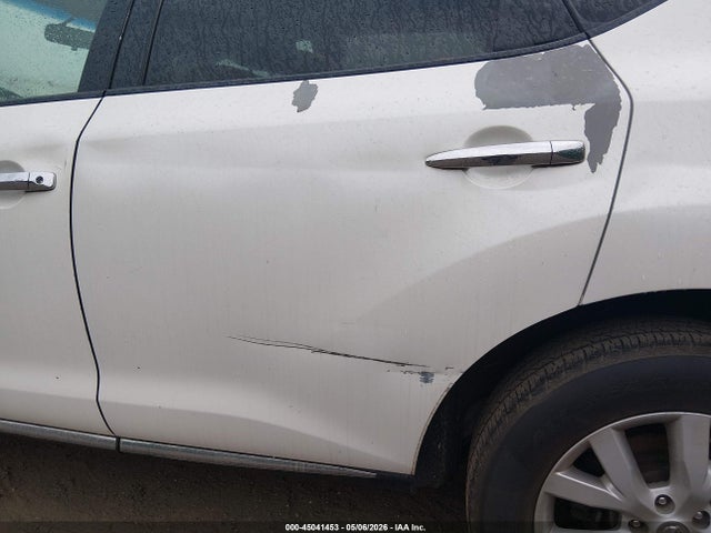 Nissan Murano S