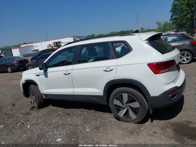 Volkswagen Taos S