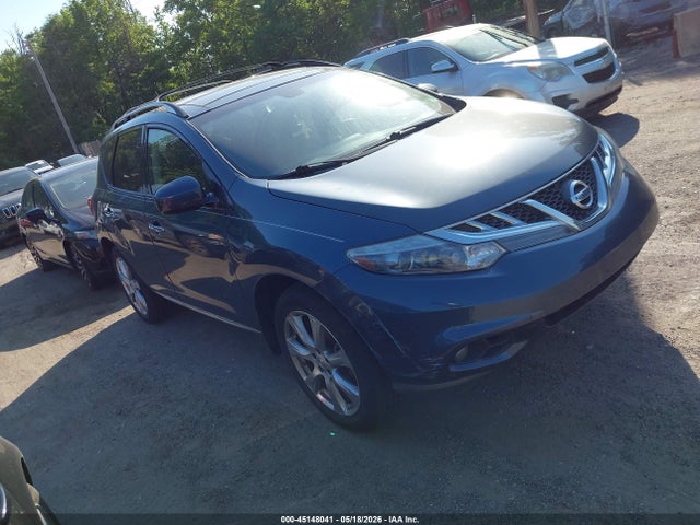Salvage Nissan Murano Image