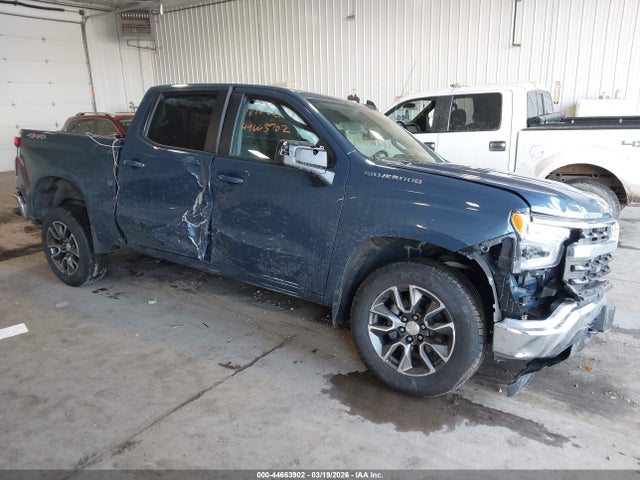 Salvage Chevrolet Silverado 1500 Image