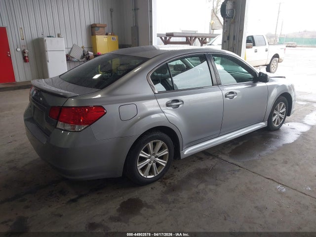 Subaru Legacy 2.5i Prem Awp