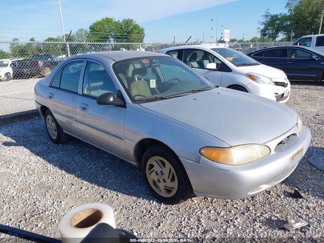 2002 Ford Escort