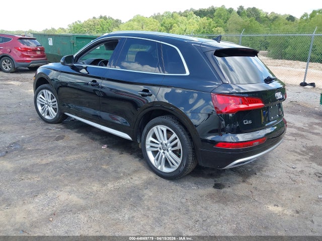 Audi Q5 45 Premium