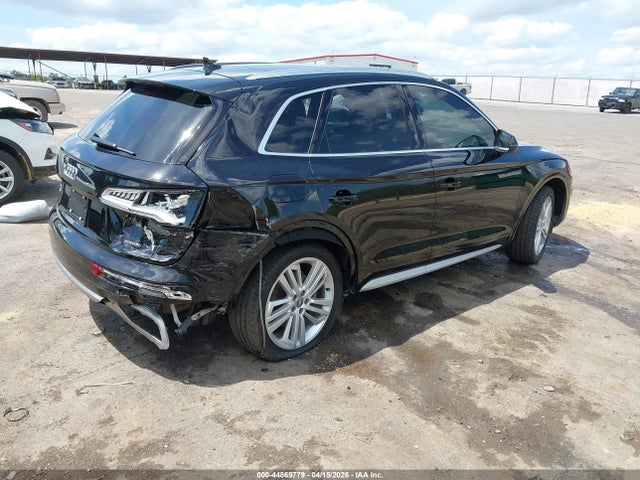 Audi Q5 45 Premium