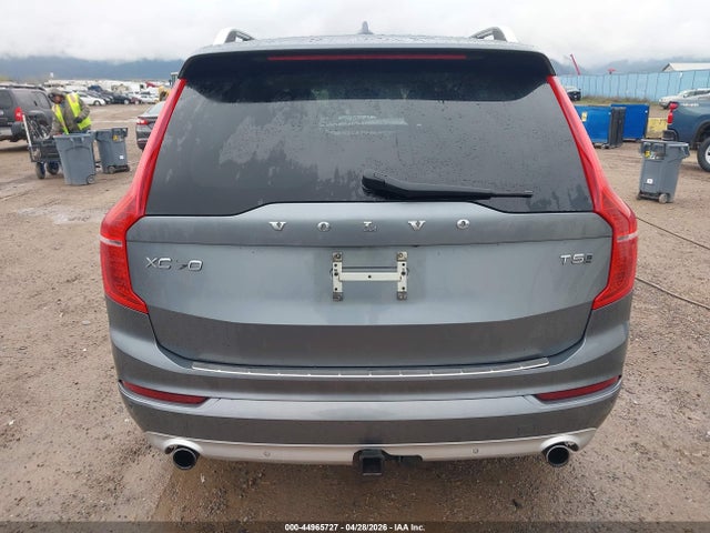 Volvo XC90 T5 Momentum 5p