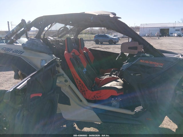 Can-Am Maverick X3 X Rs Turbo Rr