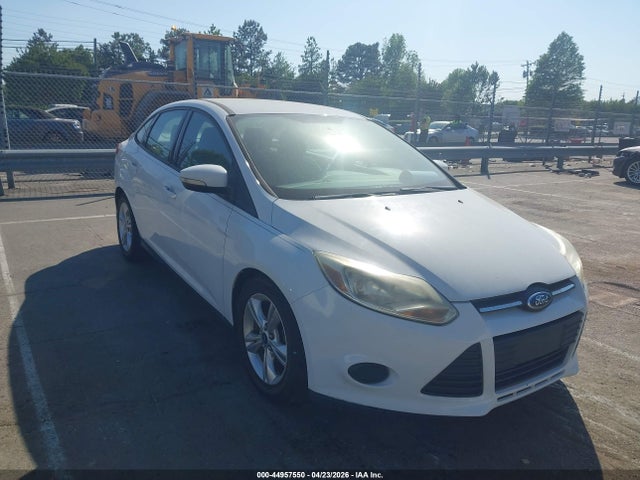 Salvage Ford Focus Image
