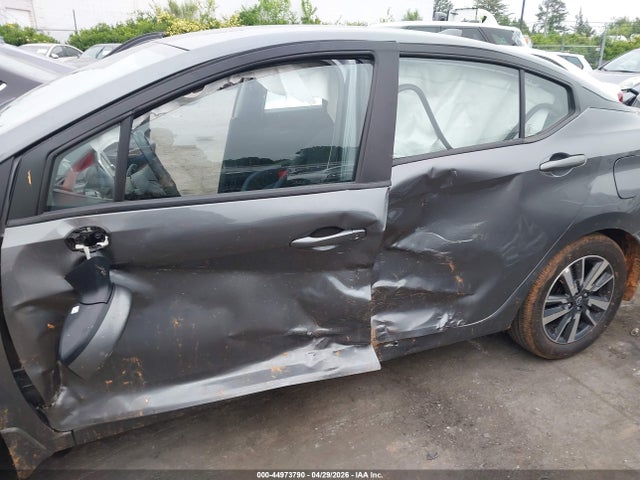 Nissan Versa 1.6 Sv