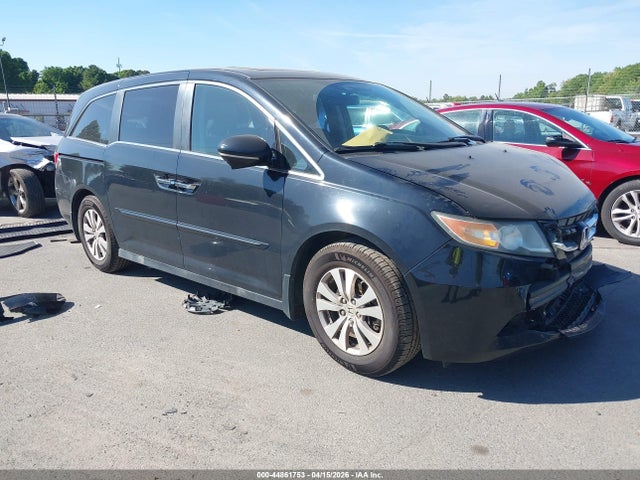 Salvage Honda Odyssey Image