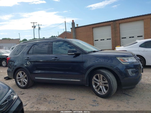 Ford Explorer Xlt