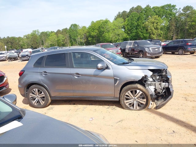 Mitsubishi Outlander 2.0 Se Awc