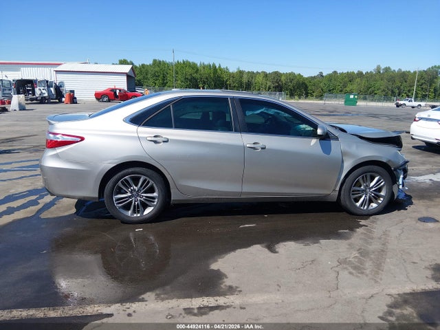Toyota Camry Se