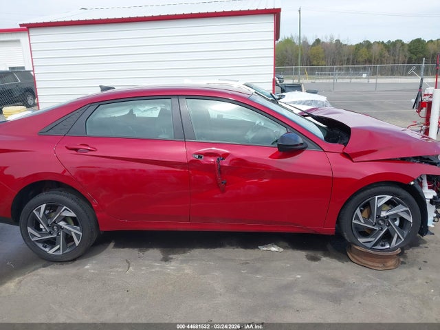 Hyundai ELANTRA Sel Sport