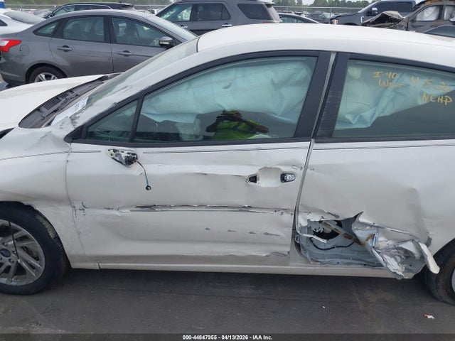 Subaru Impreza Base 5-door
