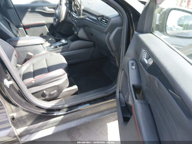 Ford Escape St-line Select