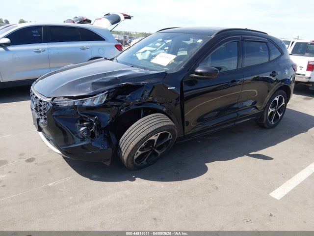 Ford Escape St-line Select