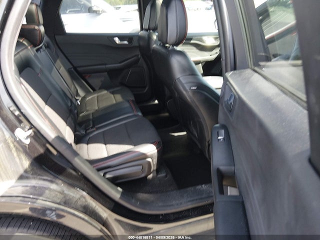 Ford Escape St-line Select