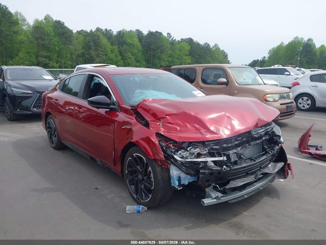 Salvage Nissan Sentra Image