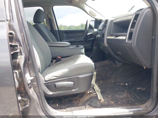Ram 1500 Tradesman  4x4 5'7 Box
