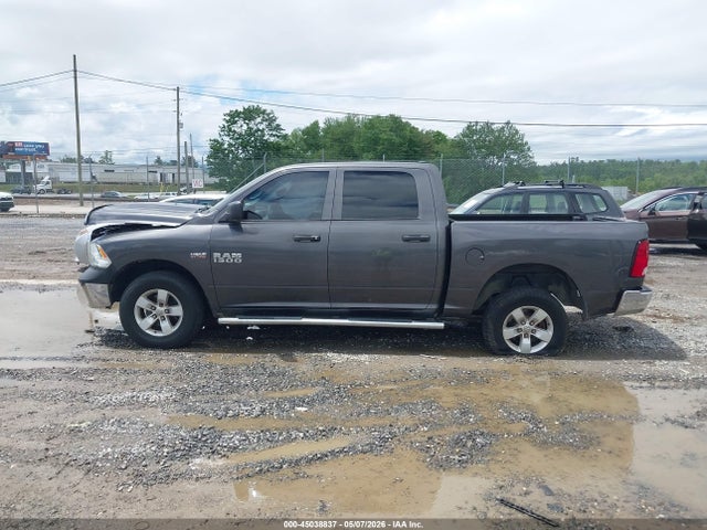 Ram 1500 Tradesman  4x4 5'7 Box