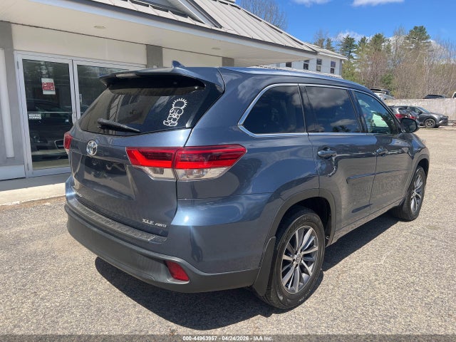 Toyota Highlander Xle