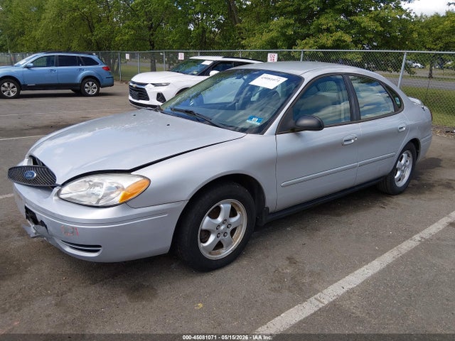 Ford Taurus Se