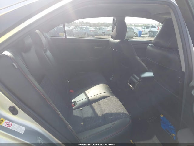 Toyota Camry Se